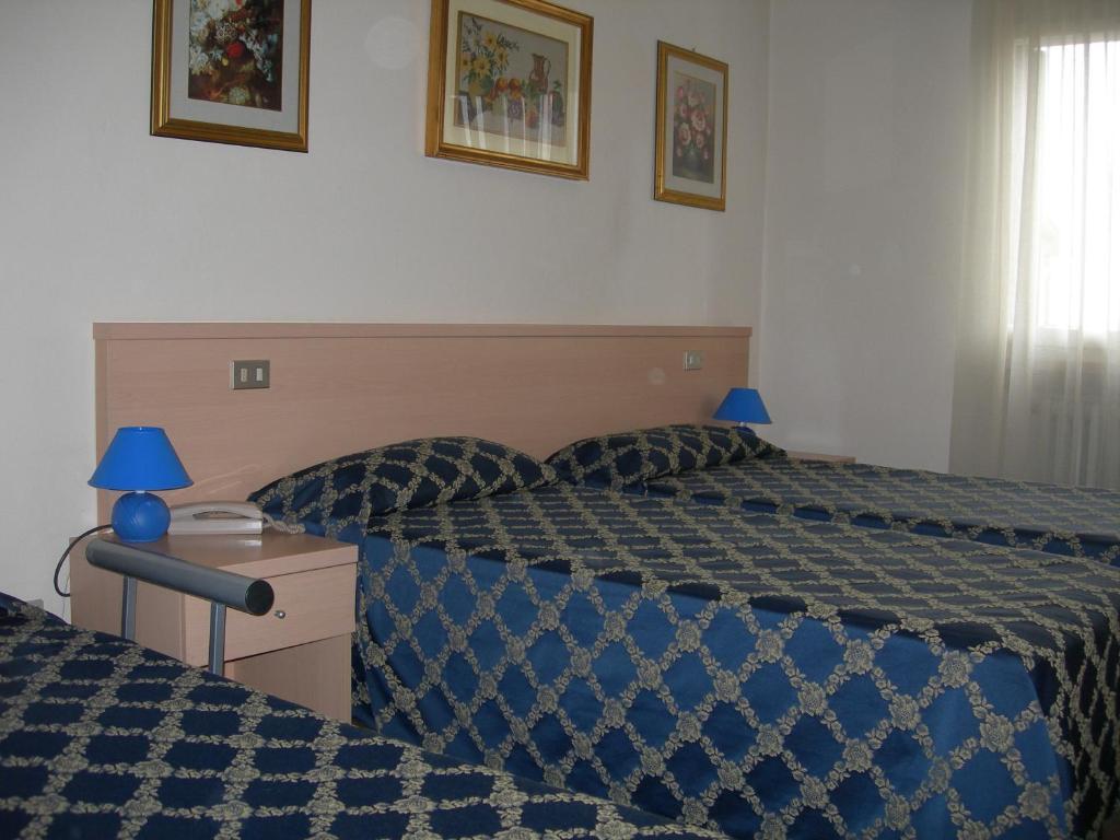 Albergo Centrale San Zeno di Montagna Room photo